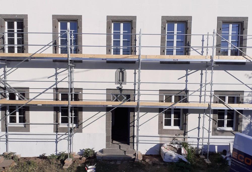 ravalement de façade et échafaudage