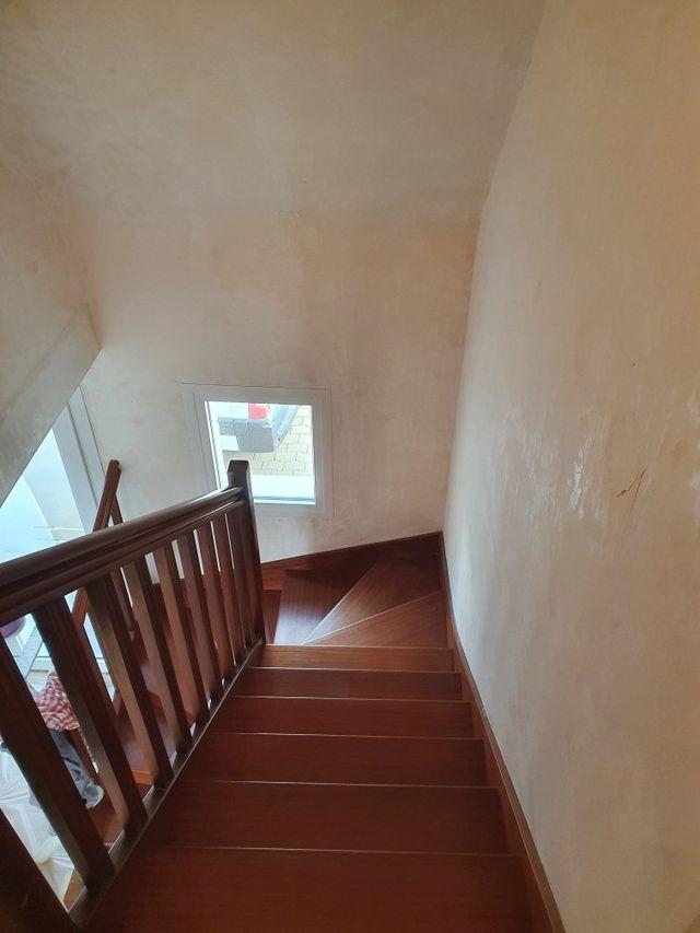 peinture escaliers avant